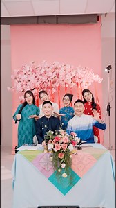 "MÊ LI LIVESTREAM" – Phiên live tư vấn chi tiết thông tin tour trong và ngoài nước với mức giá siêu tốt tương xứng với chất lượng dịch vụ lưu trú, di chuyển, giải trí & tham quan trong mỗi lịch trình tham quan. Phiên live cũng là cầu nối để đội ngũ tư vấn thuộc hệ thống “Tour Giá Tốt” giải đáp cho khách hàng các thắc mắc về dịch vụ visa du lịch nước ngoài từ châu Á đến châu Úc – Âu - Mỹ, đảm bảo cho khách hàng và người thân chọn được hành trình tour hài lòng và ưng ý nhất.---#TuVanTour #TourGiaT
