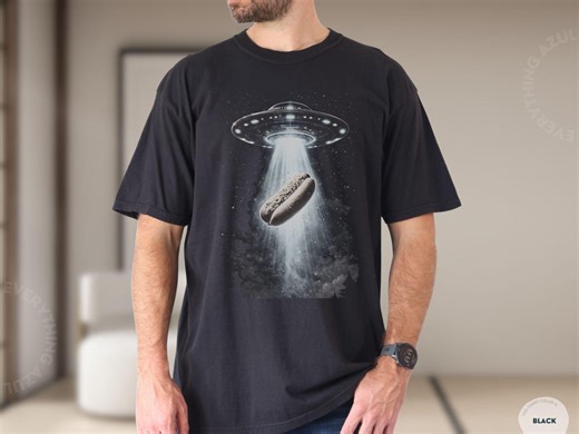 UFO Hot Dog Shirt, Alien Abduction Tee, Weird Graphic Shirt, Funny Food Shirt, Space Humor Tee, Novelty Gift Shirt, Vintage Retro Tshirt - Etsy