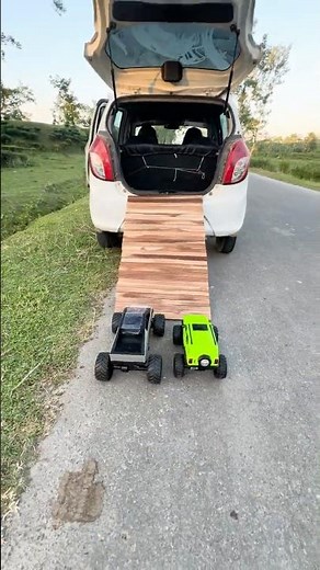 2 RC Hill Climb Challenge - Who’s Got The Power ?🔥😎