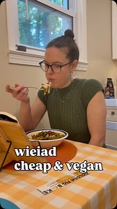 kate 🌱 📚 🧶 🐈 on Instagram: "on this Monday I ate my leftovers, as is responsible to do. happy to report that the muffins I posted the recipe for yesterday are perfectly good muffins, hooray nutrition #wieiad #whatieatinaday #gradschool #veganfood #healthyfood"
