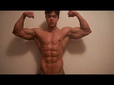 AndrewAd: Muscle Alpha flexing