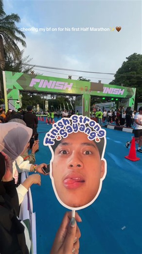 Cheering My BF on for His First Half Marathon - Riau Bhayangkara Run 2026