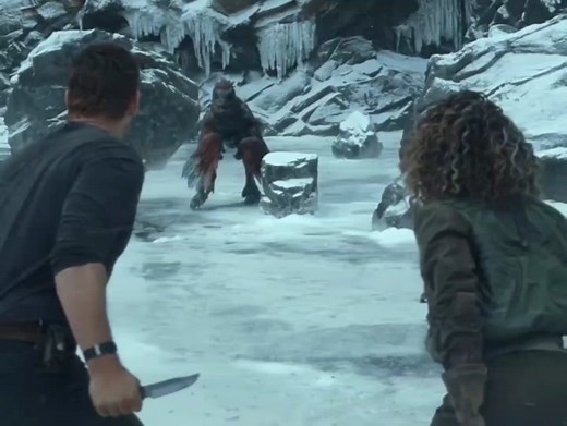 the pyroraptor chase #fyp #trending #viral #pyroraptor #chase #ice #freeze #jurassicworld #jurassicworlddominion #frozen #raptor #scary #dinosaur #dino #2022 #2022tiktok #cinema