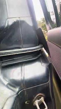 MAZDA MPV 2006 Power sliding door not closing all the way - tension cable getting stuck.