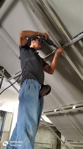 # installation of cladding//