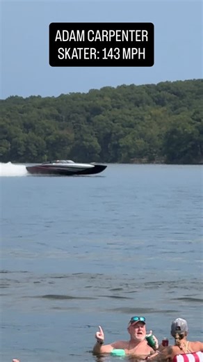 2.6K views · 246 reactions | ADAM CARPENTER SKATER: 143 MPH @skater.powerboats @adam02013 @loto_shootout | Speedboat Magazine | Facebook
