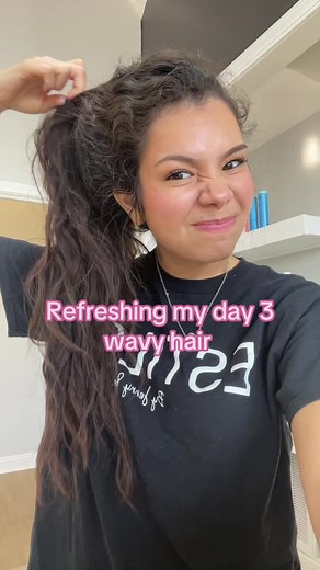 Day 3 Wavy Hair Routine Refresh Tutorial