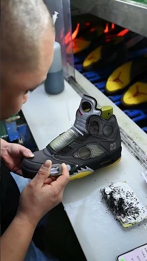 OFF-WHITE X AIR JORDAN 5 RETRO SP 'MUSLIN'