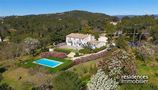 LE MUY - MAISON À VENDRE - 1 750 000 € - 234 m² - 6 pièces