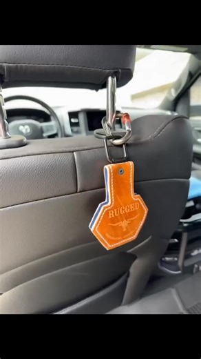 🎯 Never Lose Your Hat Again! The Premium Leather Hat Clip — strong magnetic grip & genuine leather. 🔥 Stays Securely In Place Strong magnetic hold keeps your hat safe, even on windy days. 💪 Built to Last Full-grain leather that ages beautifully with use. 👌 Easy On, Easy Off Snap it on in seconds — no fuss, no struggle. 🌄 Ready for Any Adventure From rodeos to backyard BBQs, your hat stays put. 👉 Grab Yours Now! | Showenable