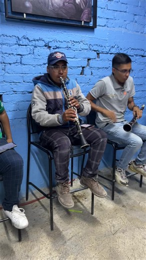 Homenaje a Héctor Hernández: Siempre en Nuestros Corazones