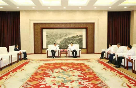 王剑锋会见拜尔斯生物董事长兼CEO郑志恒