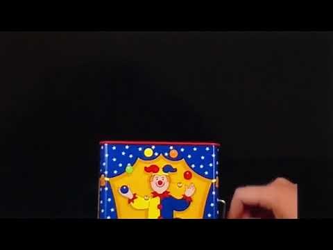 Baby Einstein world animals the tiger in the box toy