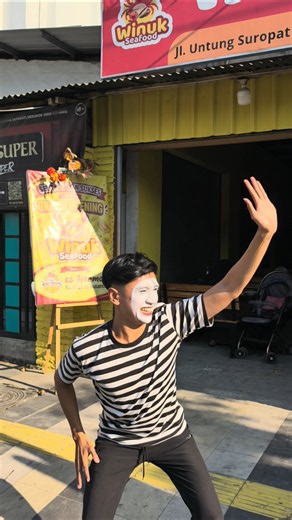 #pantomimbojonegoro #pantomimlucu #pantomimindonesia #pantomim #pantomimanak #pantomime #pantomimer