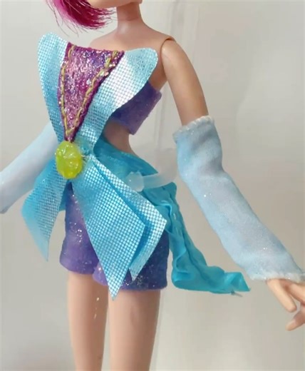 🎀 Kelly - Custom doll Artist 🎀 | ✨ CUSTOMS ✨ - Winx Club Enchantix Mattel outfits I made for @http.kleo ! Both outfits with gloves are made with lot of love, full of... | Instagram