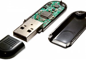 USB drive that self-destructs nears its crowdfunding goal