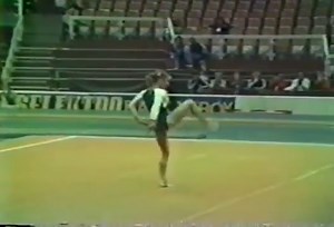 1983 World Championships - WAG Team USA FX podium training Julianne McNamara @juliannemcnamara10 Kathy Johnson @kjcgym Yumi Mordre Tanya Service @chaplint Michelle Dusserre @babygym84 Kelly Garrison @kelly_garrison_funderburk Pam Bileck | International Gymnast Magazine