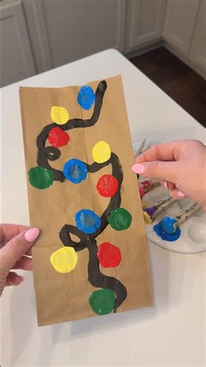 Simple Holiday Paper Bag Treat Bag Idea🎄 #holidays #holidayszn #treat #paperbag