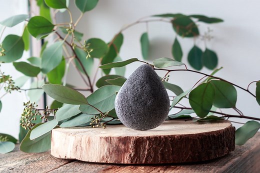 Éponge konjac : bienfaits ? Comment l'utiliser ? Comment la choisir ?