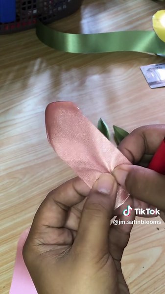 Satin Tulips Tutorial: Step-by-Step Crafting Guide