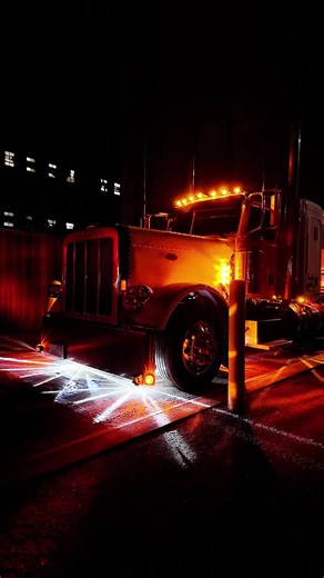 Exploring Early Loads With Peterbilt Trucks