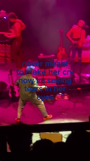 Mac DeMarco Still Beating live — back row btw 12.9.26