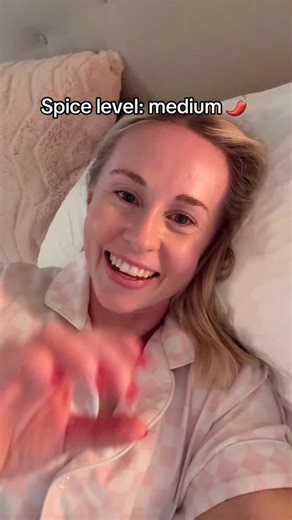 Heidi Barlow 💗 Women’s Physio on Instagram: "How do you like it?? 🌶️ 🌶️ Until tomorrow kegel club. Turning it up again. #pelvicfloorexercises #kegelexercises #kegels #pelvicfloor #kegelclub Disclaimer: if you experience any pelvic floor dysfunction see a women’s health physio!"