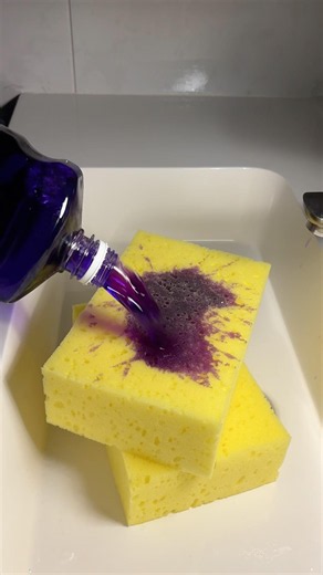 Lavender disinfectant pour | sudsy sponge asmr