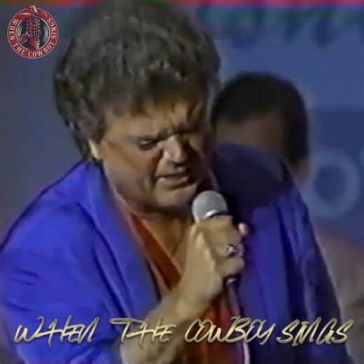 Released in 1958 on the album 📀 Conway Twitty Sings, "It's Only Make Believe" is a classic by Conway Twitty 🎙️, who co-wrote it with Jack Nance ✍️. Produced by Jim Vienneau for MGM Records, this rock and roll ballad became a massive hit, 📈 reaching #1 on the Billboard Hot 100. Its dramatic vocals and themes of unrequited love solidified Twitty's legendary status in music history.🇺🇸 #countrymusic #CountryLegend #conwaytwitty | When The Cowboy Sings And Country Music One