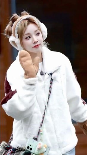 YUQI's cuteness level = MAX 💗🔥