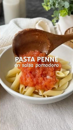 Penne in pomodoro sauce, burrata, and Serrano ham 🍝 CRAZY!! #pasta #pennepasta #pomodoro
