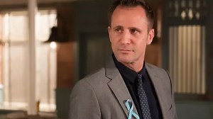 Hollyoaks legend breaks silence on 'difficult atmosphere' backstage