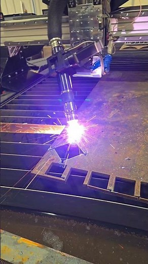 Bevel cutting on a Boss HD with ATek software and XPR300 plasma. #bosstables #cantstop #cncplasma