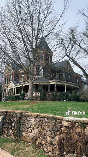 Exploring Haunted Victorian Homes in Huntsville