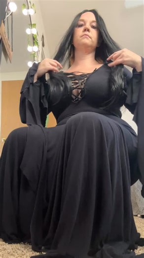 Emmber Rosalyn | You’ll get used to me …. Or you won’t | Instagram