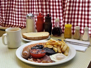 8 Best Greasy Spoons in London For a Proper Fry Up