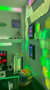 🇺🇸 This used to be just a messy storage room. Until Micro Center made my dream sim room come true! 🤩 Huge thanks to #millennium_sounds for the help too!•🇧🇷 Era apenas o quarto da bagunça, até a #microcenter transformá-lo no meu game room dos sonhos! 🤩 E obrigado #millennium_sounds pela força também!#microcenter #simroom #gameroom #gamer #streamer #tonykanaan | Tony Kanaan