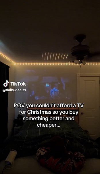 Best Budget Projector for Christmas Movie Nights