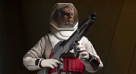 Star Trek: First Contact Lt. Commander Worf sixth scale figure unveiled by EXO-6