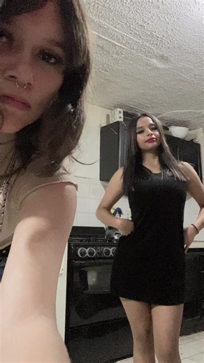 Por fin #fypシ #fyp #bailestiktok #trenddetiktok #bailando #aburrida #bailestrend #divertido #bailesfáciles #trendtendencia #aquiparati #linda #bailetrend #trendsvirales #hola #trendsparabailar #bailesdetendencia #trendmejoresamigas #aydiosmío #primas #morenita #baile