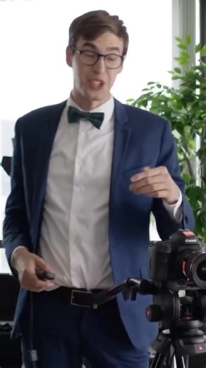 The pressure of the perfect first Tinder profile pic... 📸 #tinder #comedy #collegehumor | CollegeHumor