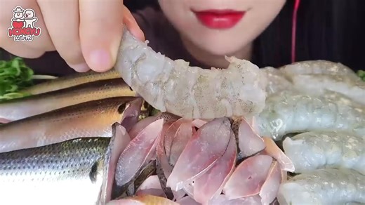 🐠🦐#hongyuasmr #asmrsounds #eatingshow #mukbang #fpyシ