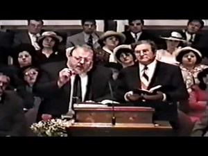 Carl Sanders helped design the first implantable microchip 1/2