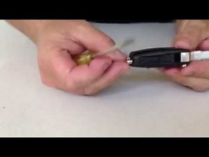 How to change Audi key battery