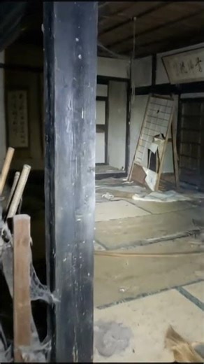 Exploring an Abandoned Traditional Japanese Home: I Found a Forgotten Dojo Inside #history