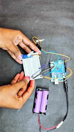 “Touch Se Servo Control 😱 | No Switch No Button | Arduino Project” #shorts