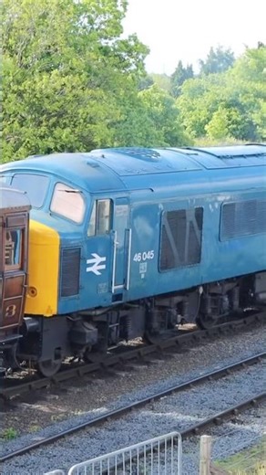 46045 shunting at Kidderminster, SVR