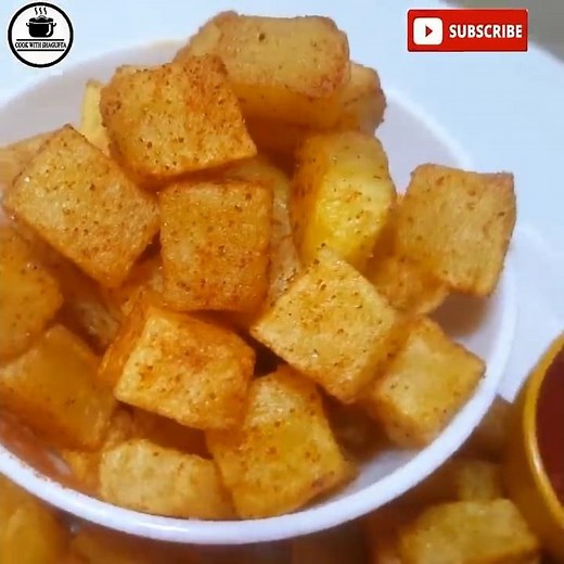5 Minute Recipe | Potato Snacks Tea Time Recipe | Evening Snacks| Crispy Potato Cubes #shorts