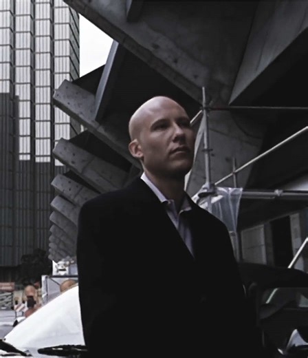 Lex Luthor en Smallville: Un Análisis Visual