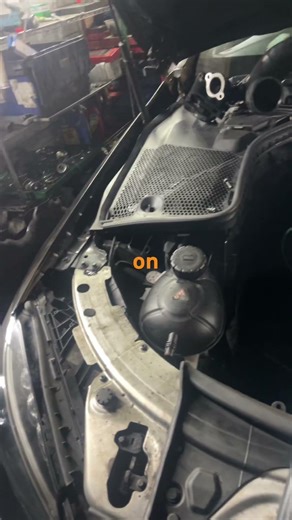 Mercedes c220 timing chain replacement Oil change with Nitroma 5w30 Oil Nitromalubricants.co.uk